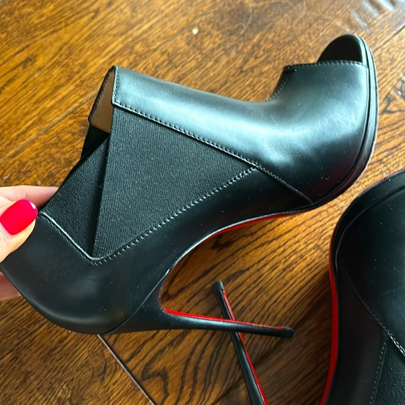 christian louboutin heels - Picture 15 of 17